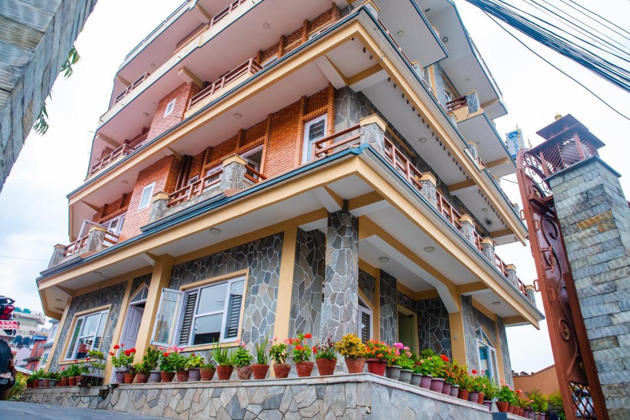 Hotel Olympus Покхара Экстерьер фото